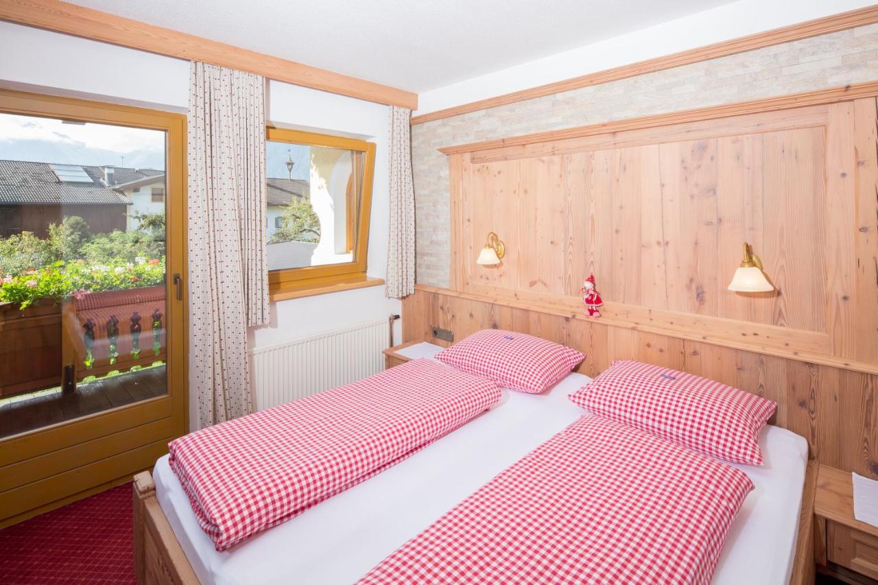 Landhaus Greil Reith im Alpbachtal Pokoj fotografie